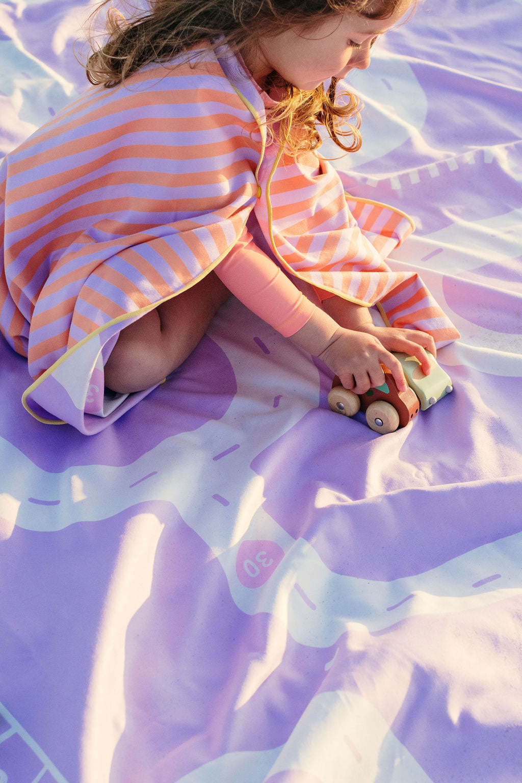 Play Towel XL - Road Lavender