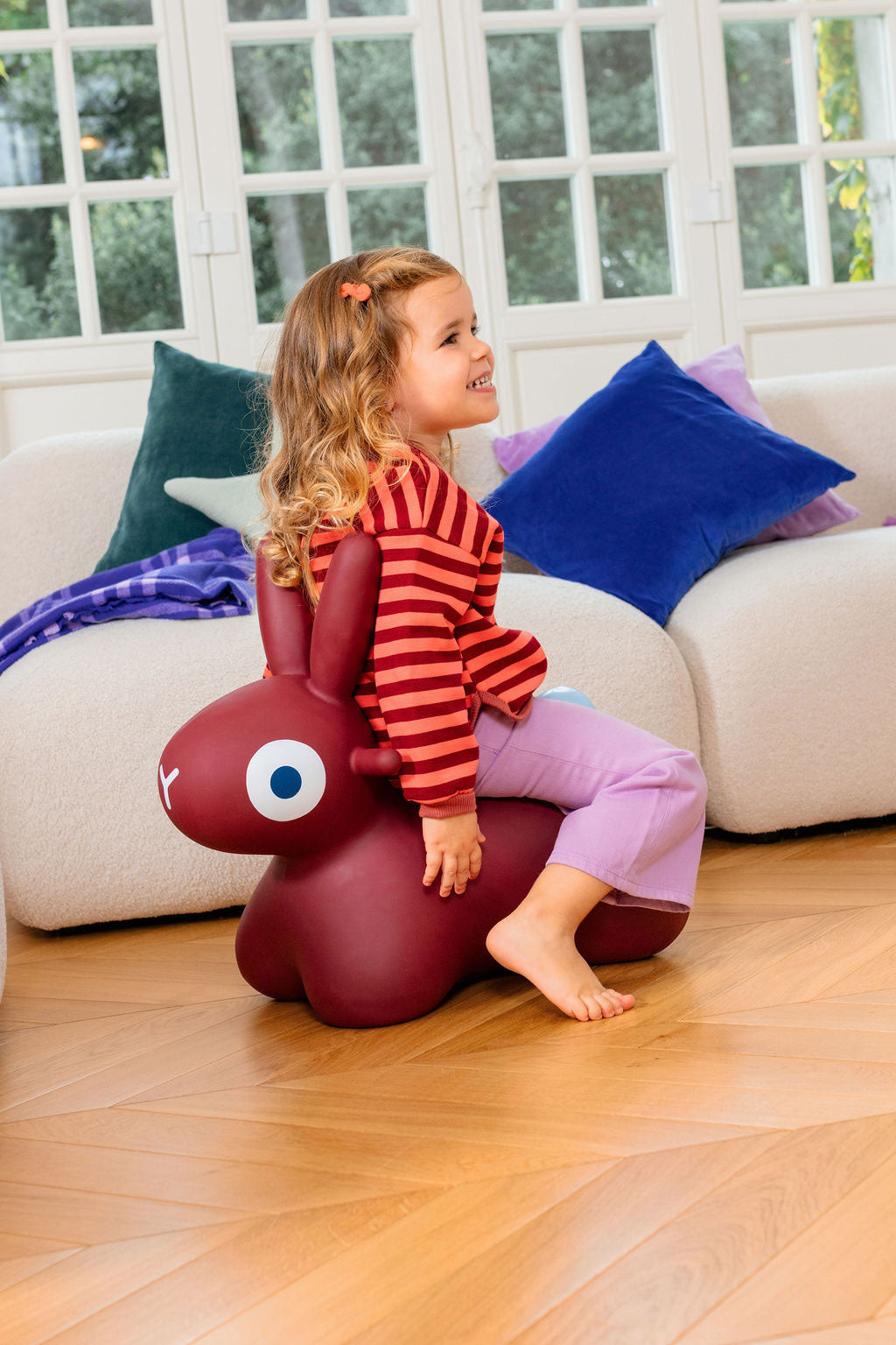 Hoppi - Bunny Burgundy