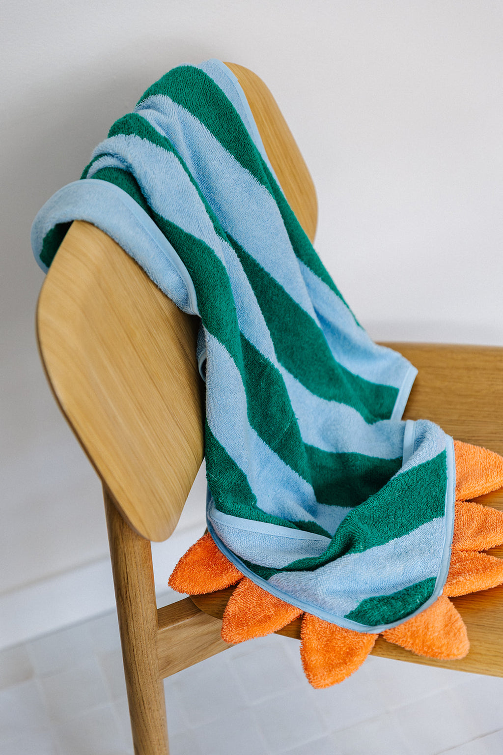 Cotton hooded towel - Dino Lagoon green