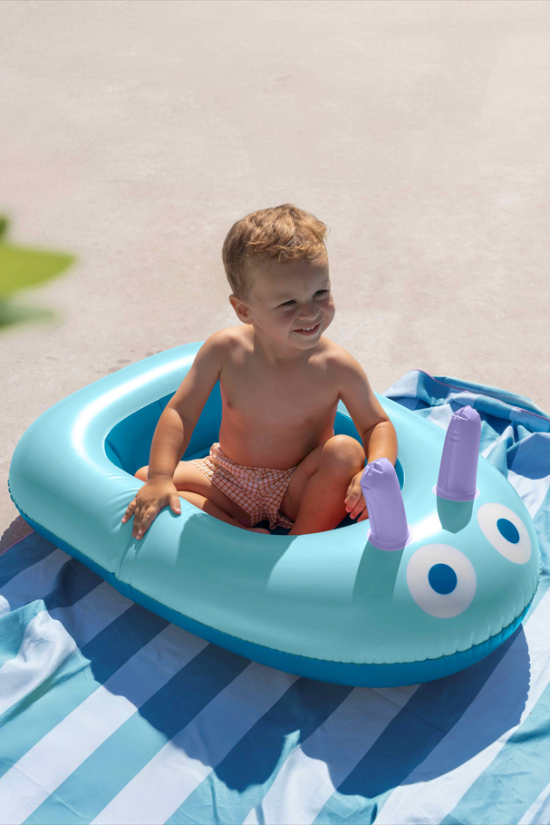 Inflatable Boat - Ocean